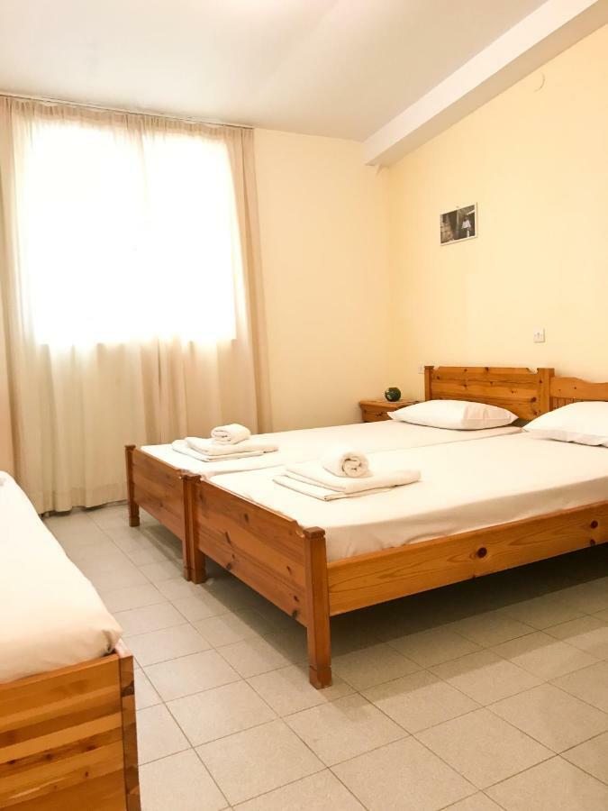 Villa Diamanti Kanapitsa  Buitenkant foto